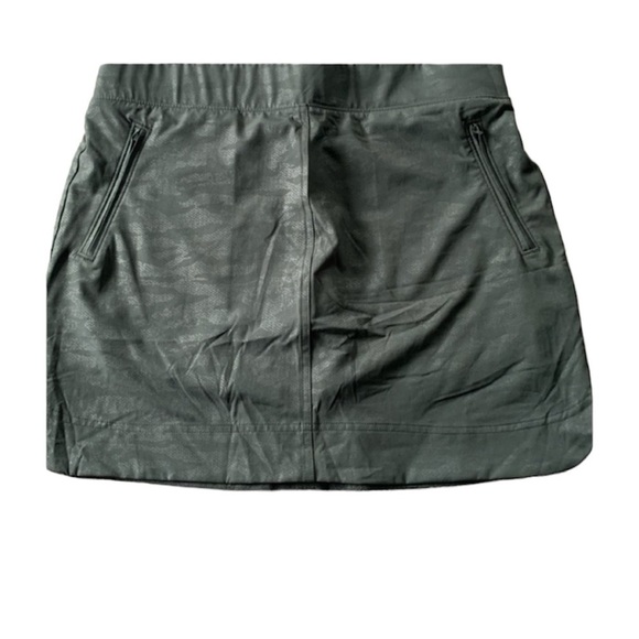 Orvis golf tennis pickleball skort pull on green embossed travel skirt short Lg - Picture 1 of 11